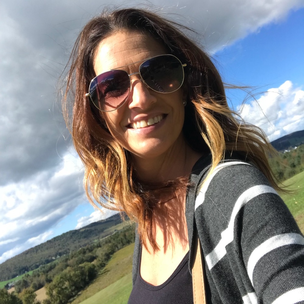 Meet your Posher, Gina